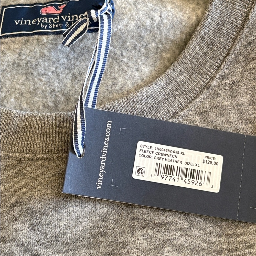 Vineyard Vines Crew Neck Embroidered Fleece Sweatshirt